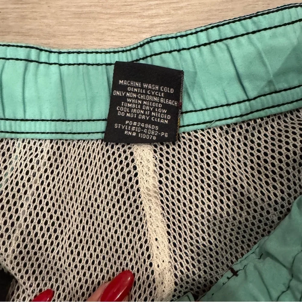 Polo Association Men’s Swim Trunks Teal And Black Plaid With Hibiscus Size Large